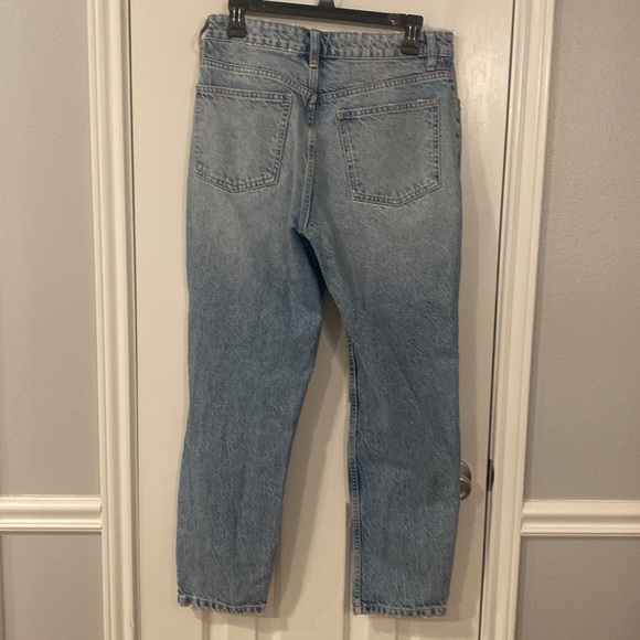 Zara distressed jeans -8 - Picture 2 of 12